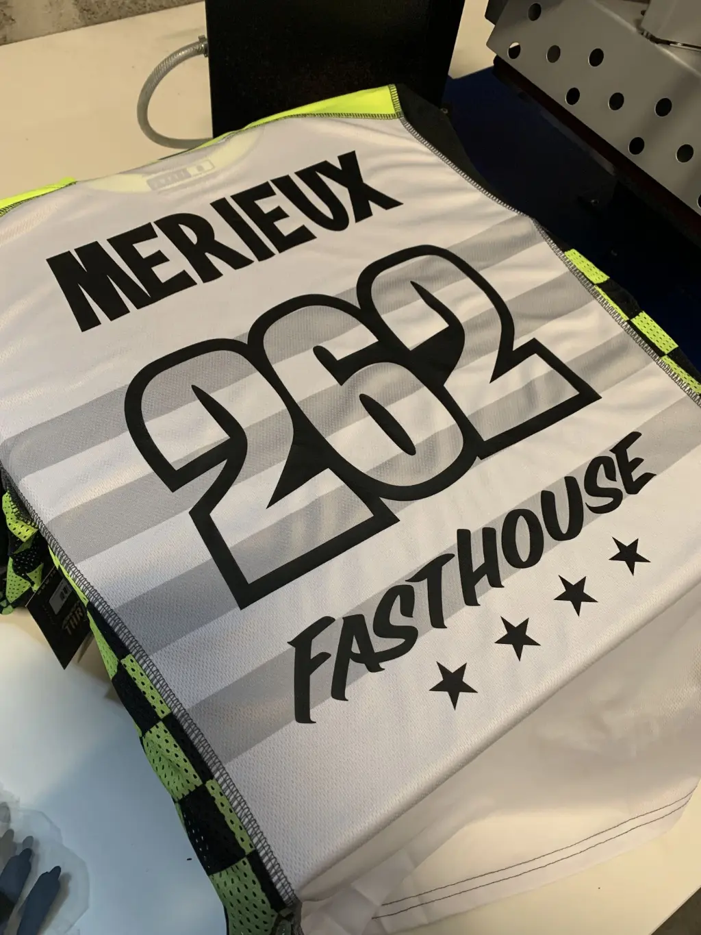 Flocage de maillot personnalisé