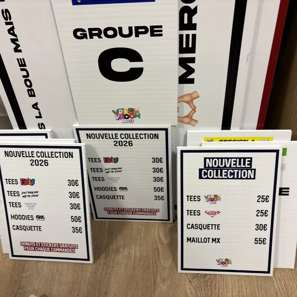 Panneaux en alvéolaire personnalisés pour signalétique et communication d’événement