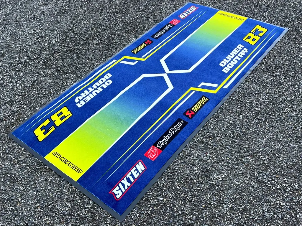 Tapis environnemental moto personnalisé