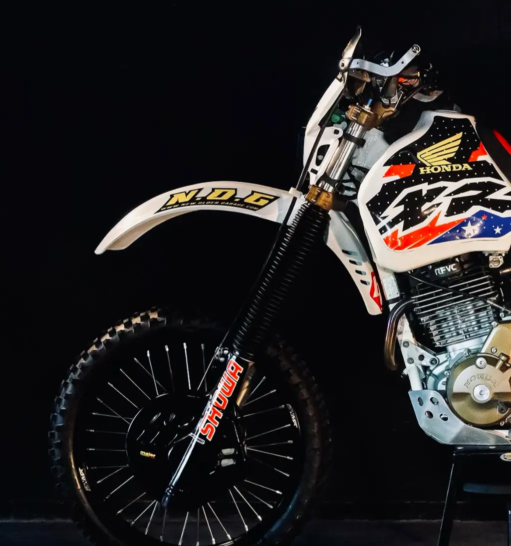 Design personnalisé de stickers et motifs pour kit déco